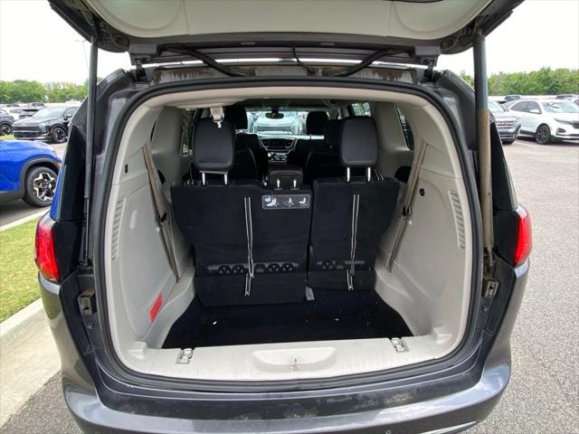 2020 Chrysler Pacifica Touring L