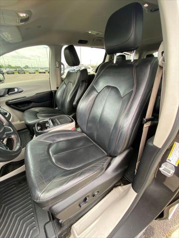 2020 Chrysler Pacifica Touring L