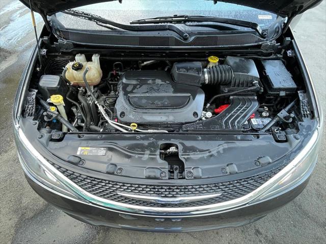 2020 Chrysler Pacifica Touring L