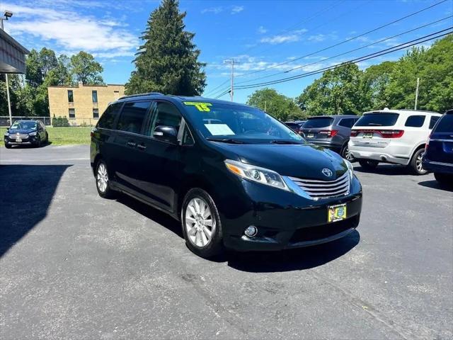 2015 Toyota Sienna Limited Premium 7 Passenger for sale in Racine, WI