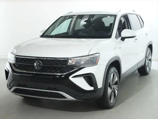 2024 Volkswagen Taos 1.5T SE for sale in Brunswick, OH