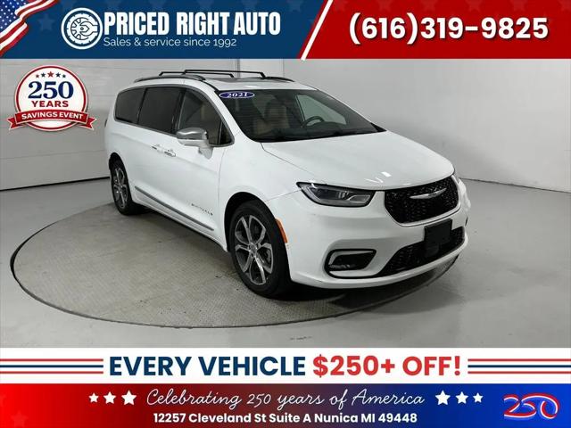 2021 Chrysler Pacifica Pinnacle AWD for sale in Nunica, MI
