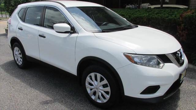 2016 Nissan Rogue S for sale in Northbrook, IL