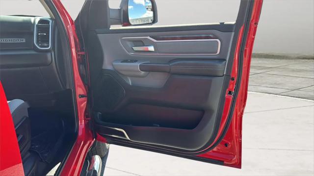 2020 Ram 1500 Big Horn Crew Cab 4x4 64 Box