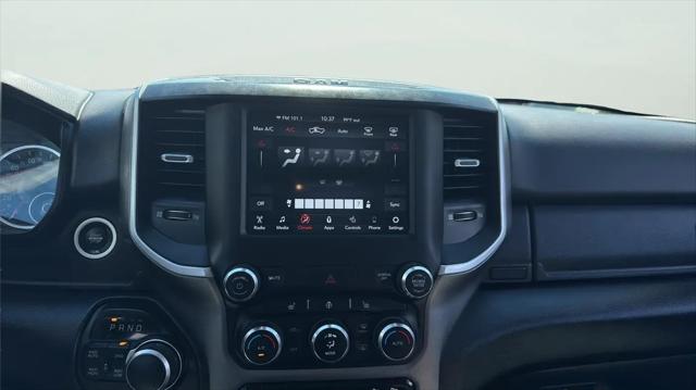 2020 Ram 1500 Big Horn Crew Cab 4x4 64 Box