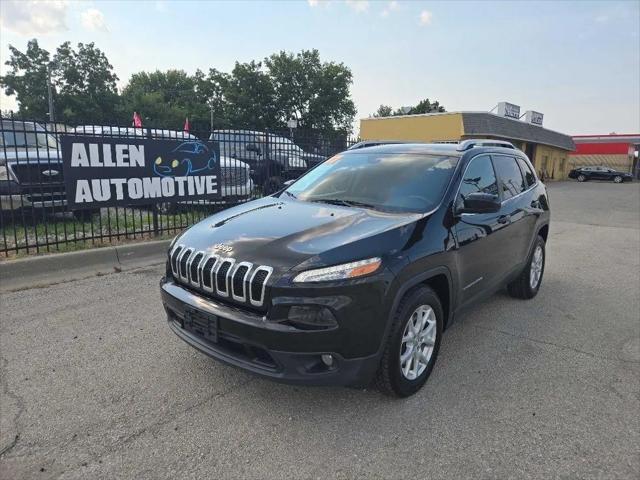 2017 Jeep Cherokee Latitude for sale in Grandview, MO