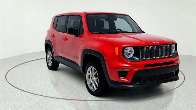 2023 Jeep Renegade Latitude 4x4 for sale in Arlington, TX