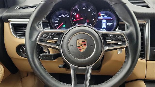 2018 Porsche Macan Macan