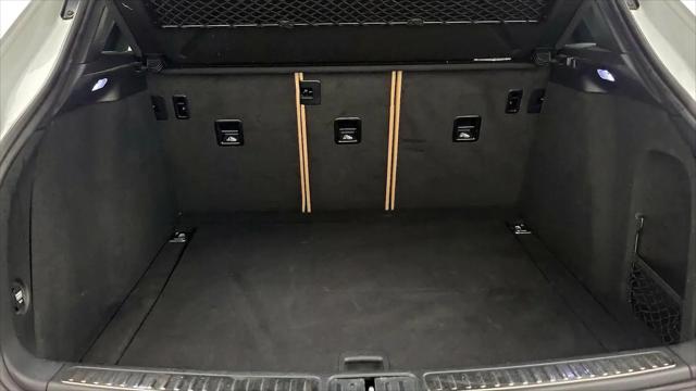 2018 Porsche Macan Macan