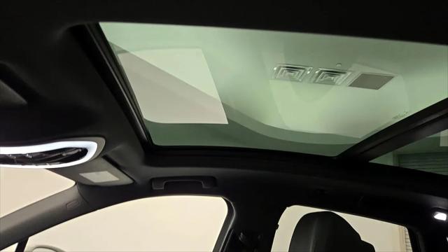 2021 Porsche Macan Macan