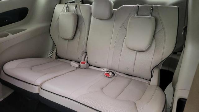 2021 Chrysler Pacifica Limited AWD
