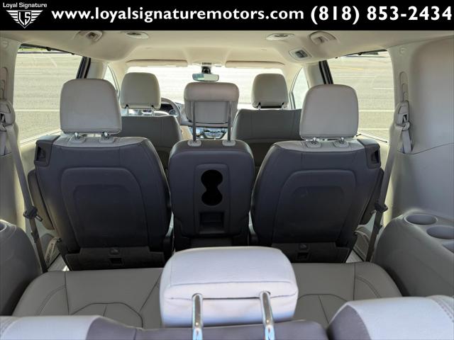 2017 Chrysler Pacifica Touring-L