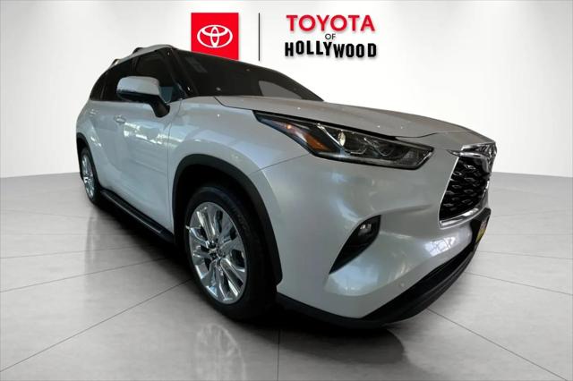 2026 Toyota Highlander Limited for sale in Los Angeles, CA