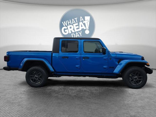 2026 Jeep Gladiator GLADIATOR SPORT S 4X4