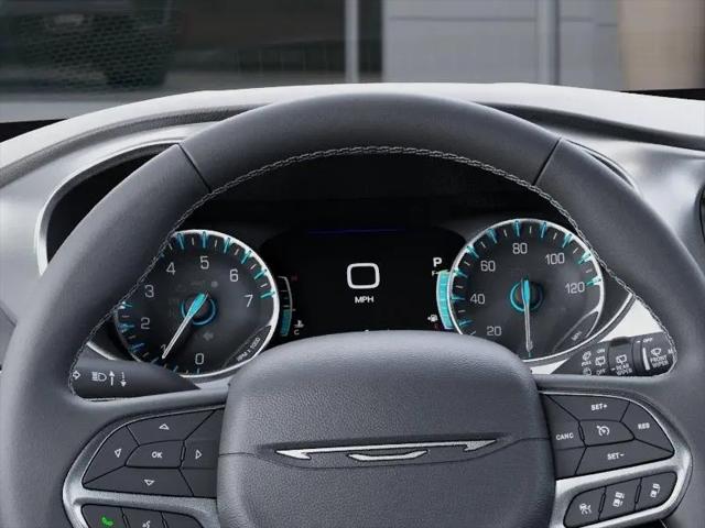 2027 Chrysler Pacifica LX