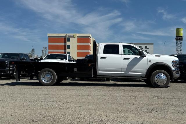 2026 RAM 5500 Chassis RAM 5500 TRADESMAN CHASSIS CREW CAB 4X4 84 CA
