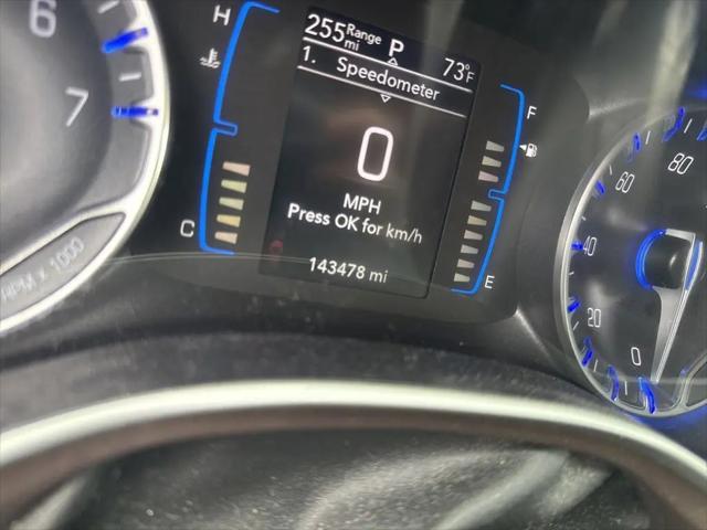 2017 Chrysler Pacifica Touring