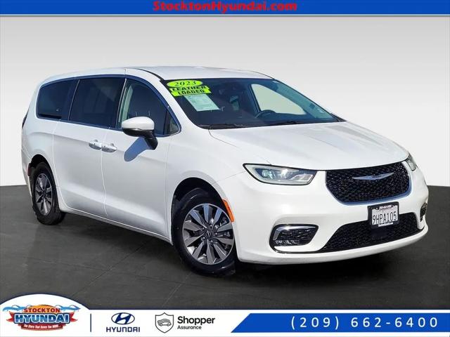 2023 Chrysler Pacifica Hybrid Touring L for sale in Stockton, CA