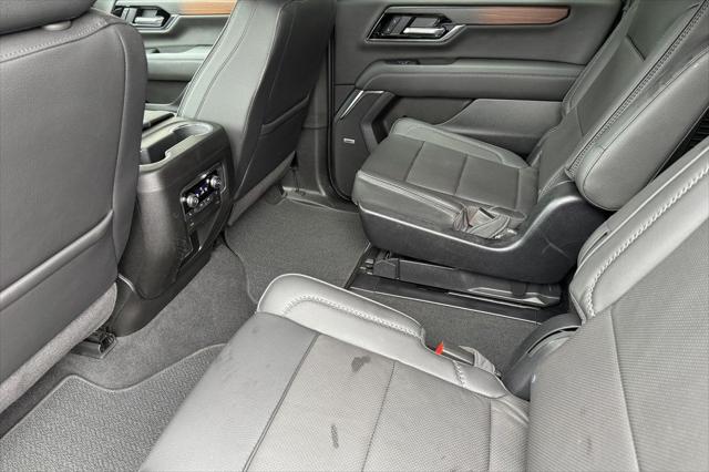 2025 GMC Yukon XL 4WD Denali
