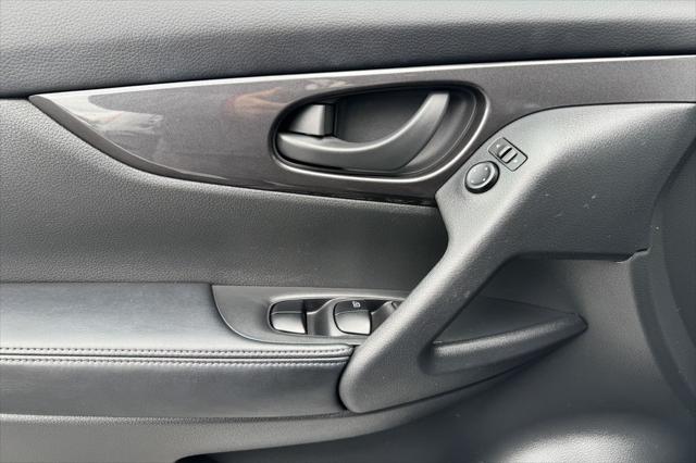 2020 Nissan Rogue S Intelligent AWD