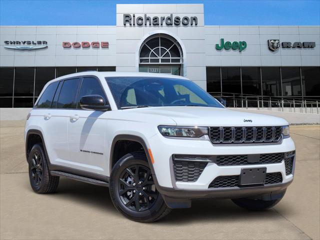 2026 Jeep Grand Cherokee GRAND CHEROKEE LAREDO ALTITUDE 4X2
