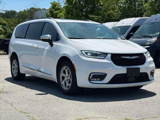 2023 Chrysler Pacifica Limited AWD for sale in Little Falls, NJ