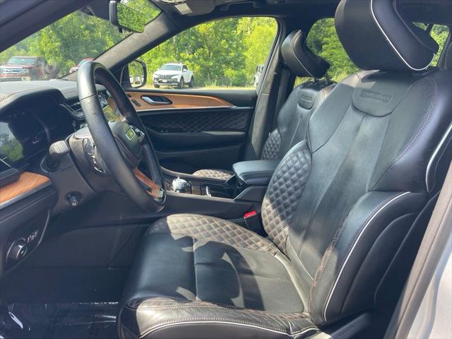 2023 Jeep Grand Cherokee L Summit Reserve 4x4 2023 Jeep Grand Cherokee L Summit Reserve 4x4