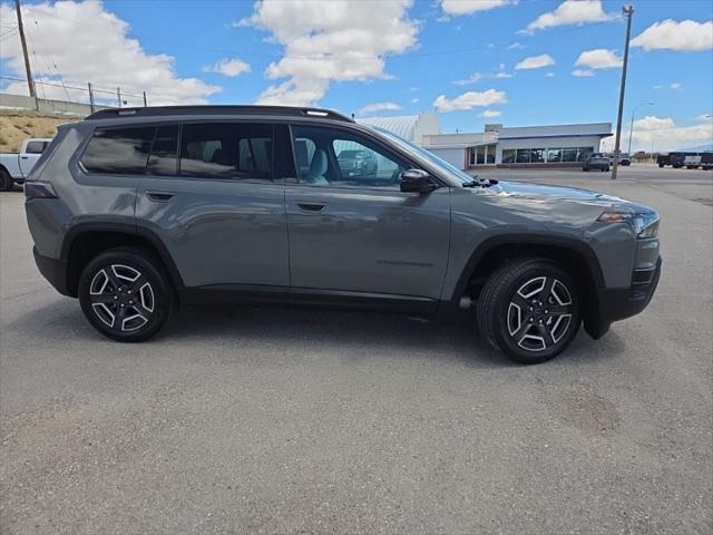 2026 Jeep Cherokee CHEROKEE LAREDO 4X4 2026 Jeep Cherokee CHEROKEE LAREDO 4X4