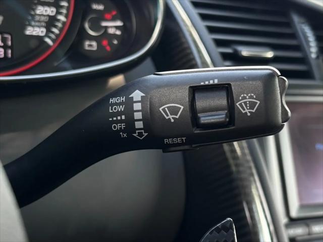 2011 Audi R8 5.2
