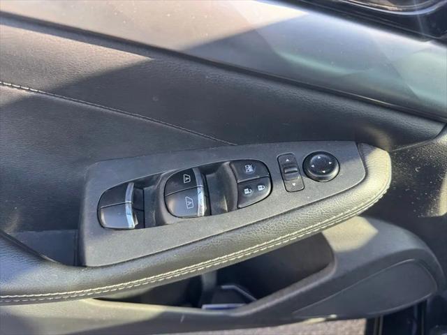 2022 Nissan Maxima SV
