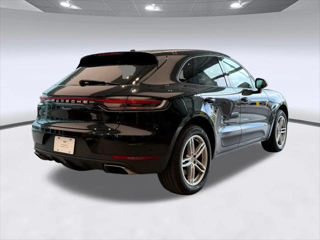 2020 Porsche Macan Macan