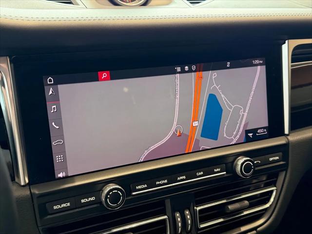 2020 Porsche Macan Macan
