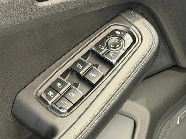 2020 Porsche Macan Macan