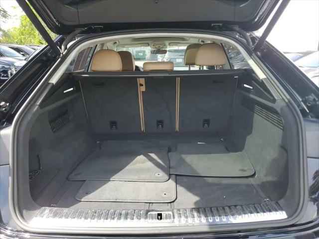 2019 Audi Q8 55 Premium