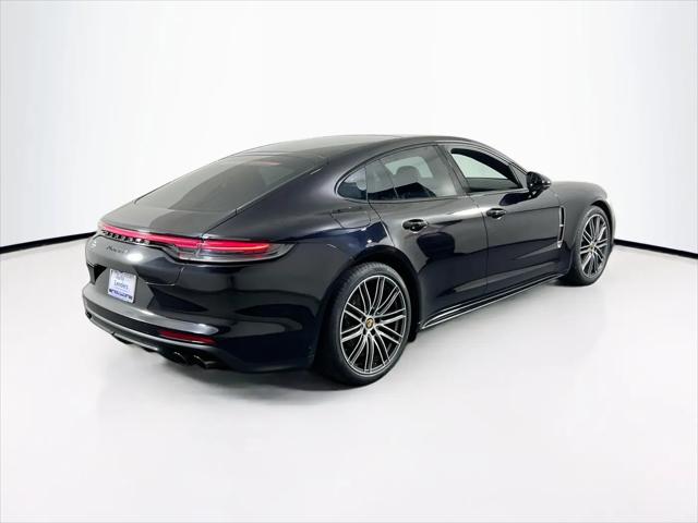 2022 Porsche Panamera 4 Platinum Edition