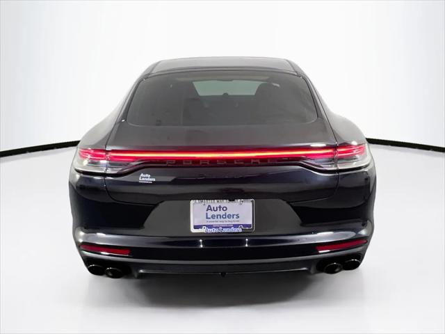 2022 Porsche Panamera 4 Platinum Edition