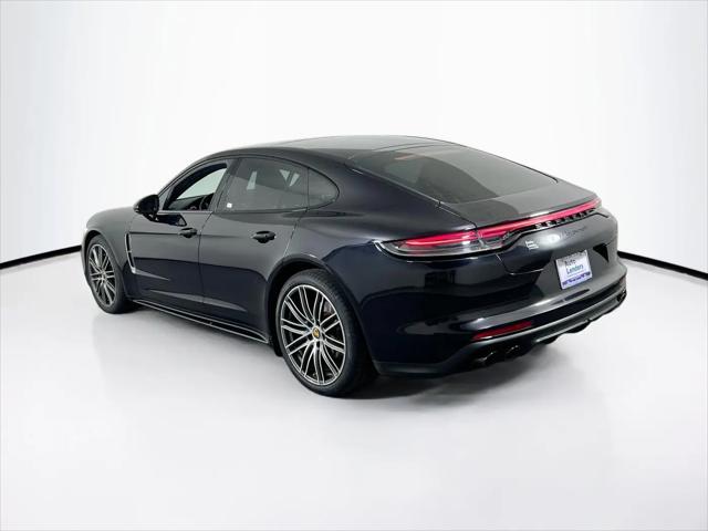 2022 Porsche Panamera 4 Platinum Edition