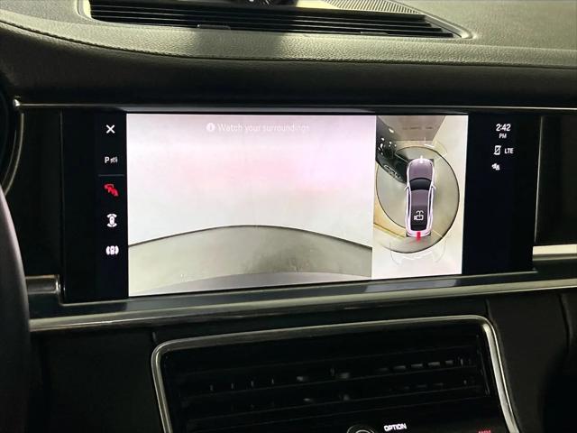 2022 Porsche Panamera 4 Platinum Edition