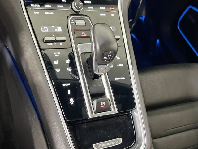2022 Porsche Panamera 4 Platinum Edition