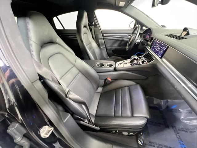 2022 Porsche Panamera 4 Platinum Edition