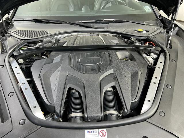 2022 Porsche Panamera 4 Platinum Edition