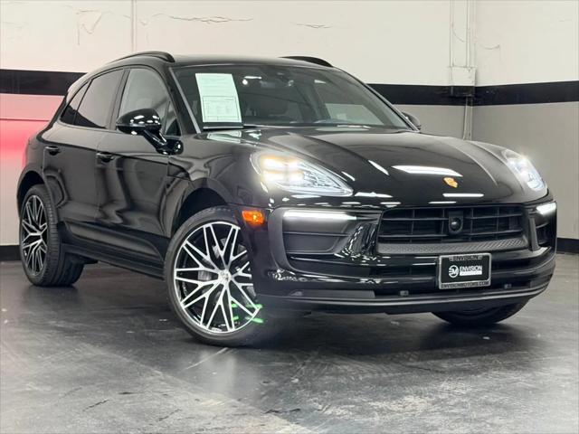 2023 Porsche Macan Macan