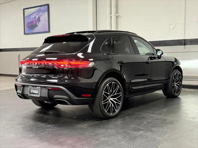 2023 Porsche Macan Macan