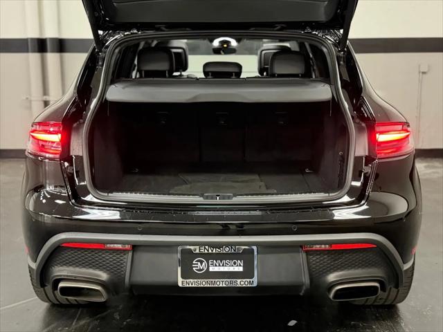 2023 Porsche Macan Macan