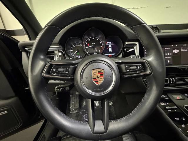 2023 Porsche Macan Macan