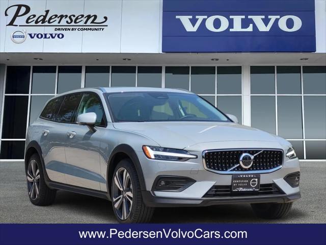 2026 Volvo V60 Cross Country Plus, B5 AWD Gas (mild hybrid) for sale in Fort Collins, CO