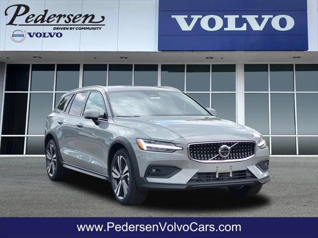 2026 Volvo V60 Cross Country Plus, B5 AWD Gas mild hybrid for sale in Fort Collins, CO
