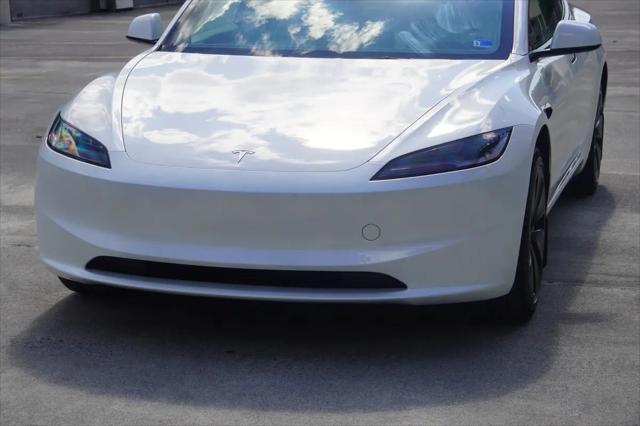 2025 Tesla Model 3 Long Range Rear-Wheel Drive