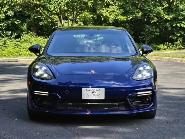 2022 Porsche Panamera E-Hybrid 4 Platinum Edition