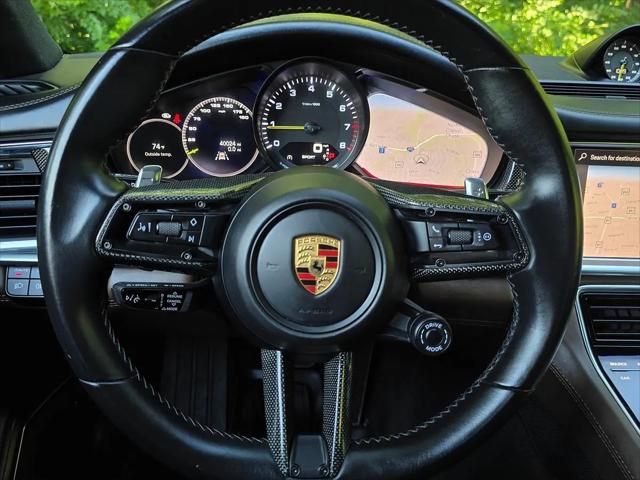 2022 Porsche Panamera E-Hybrid 4 Platinum Edition